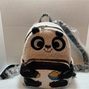 Loungefly Kung Fu Panda PO - Black and White